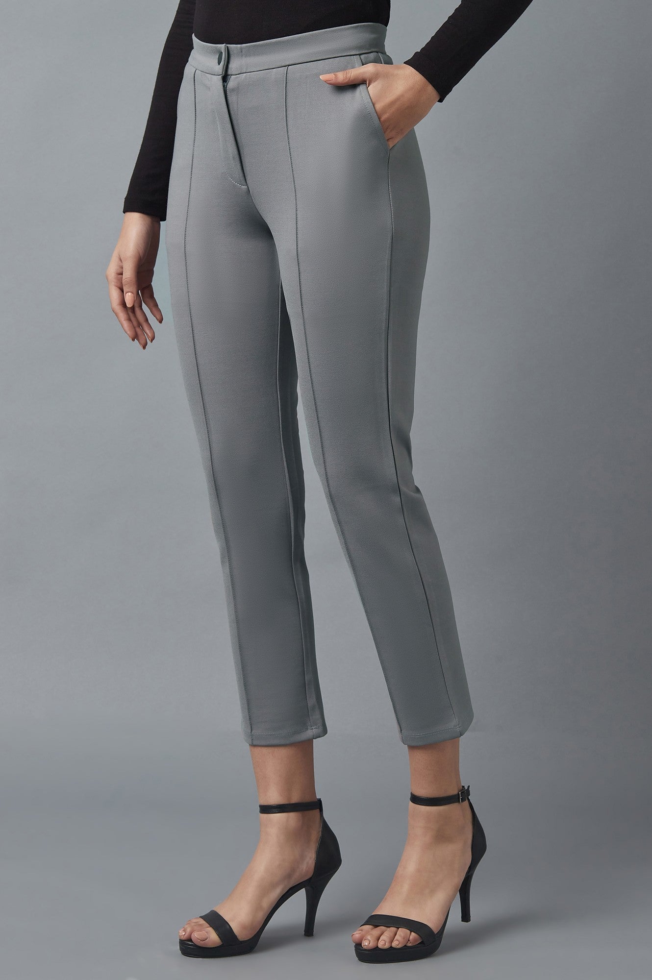 Grey Solid Straight Fit Trousers With Pintuck Detail