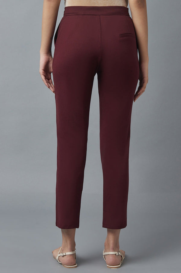 Maroon Solid Straight Fit Trousers With Pintuck Detail