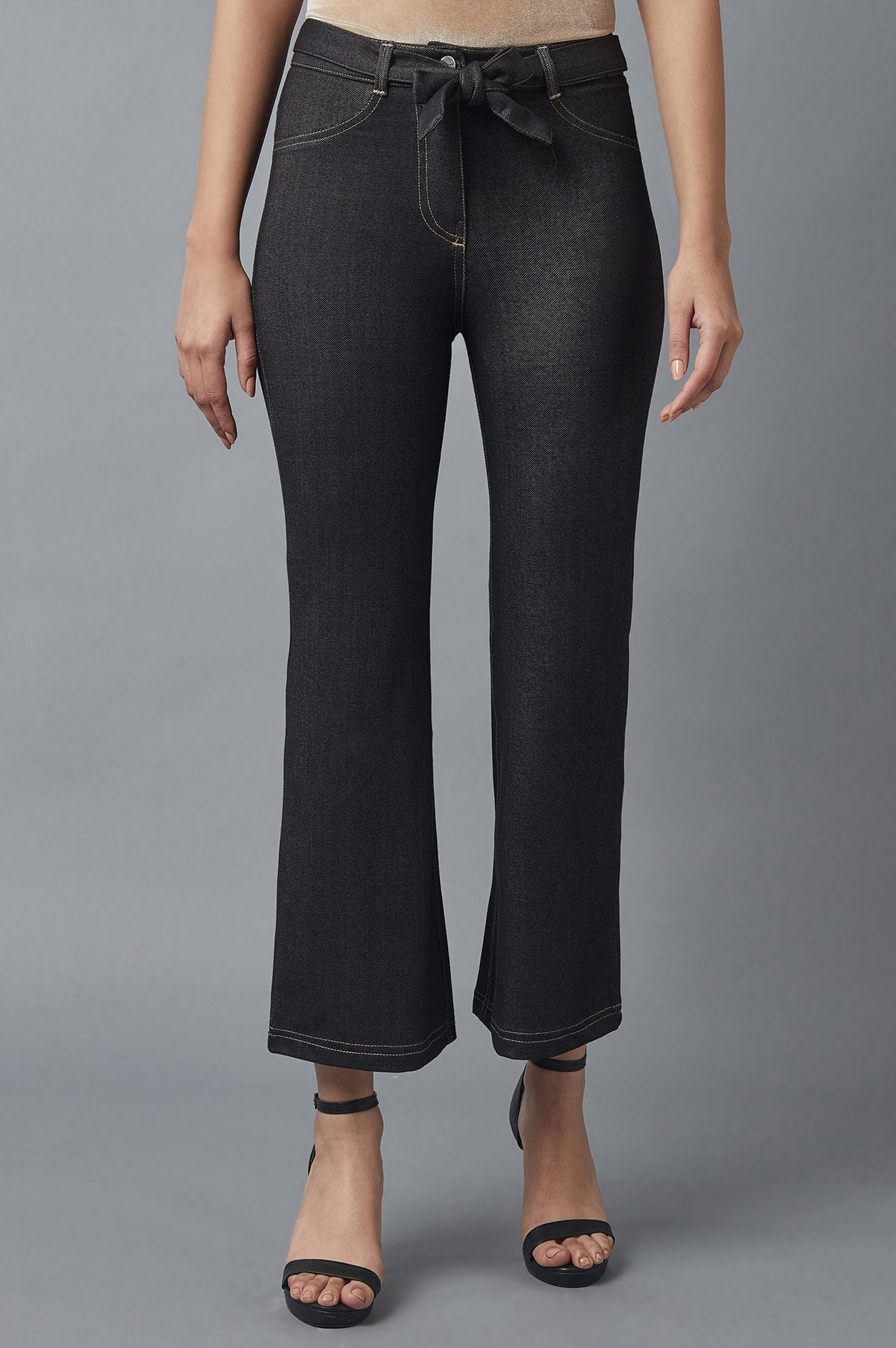 Elleven Women's Black Solid Boot Cut Denim Pants With Waist Belt - S