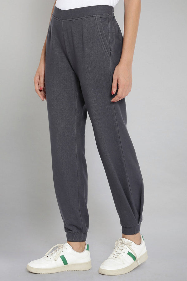 Elleven Women's Grey Solid Tapered Cotton Joggers With Elasticated Waist