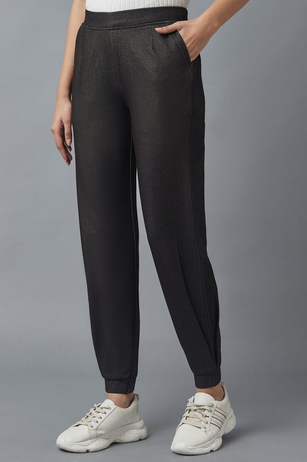 Elleven Women's Black Solid Tapered Cotton Pants With Pleated Detail