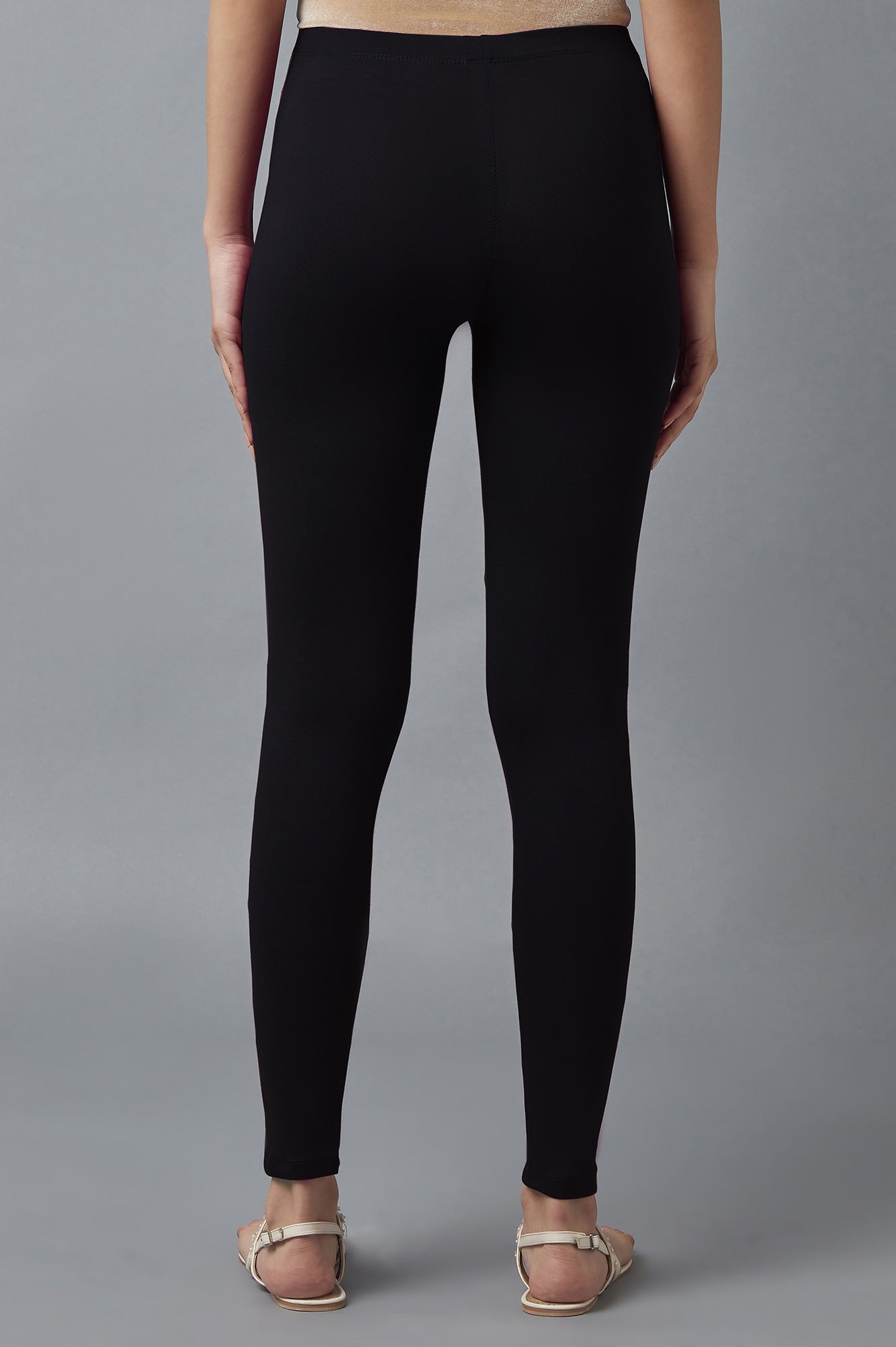 Black Solid Skinny Fit Tights With Elasticated Waist