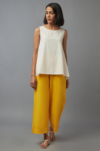 Yellow Solid Straight Fit Cotton Palazzo With Side Pockets