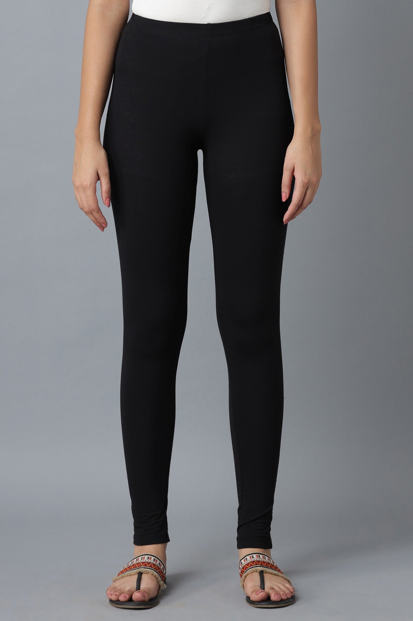 Elleven Women&