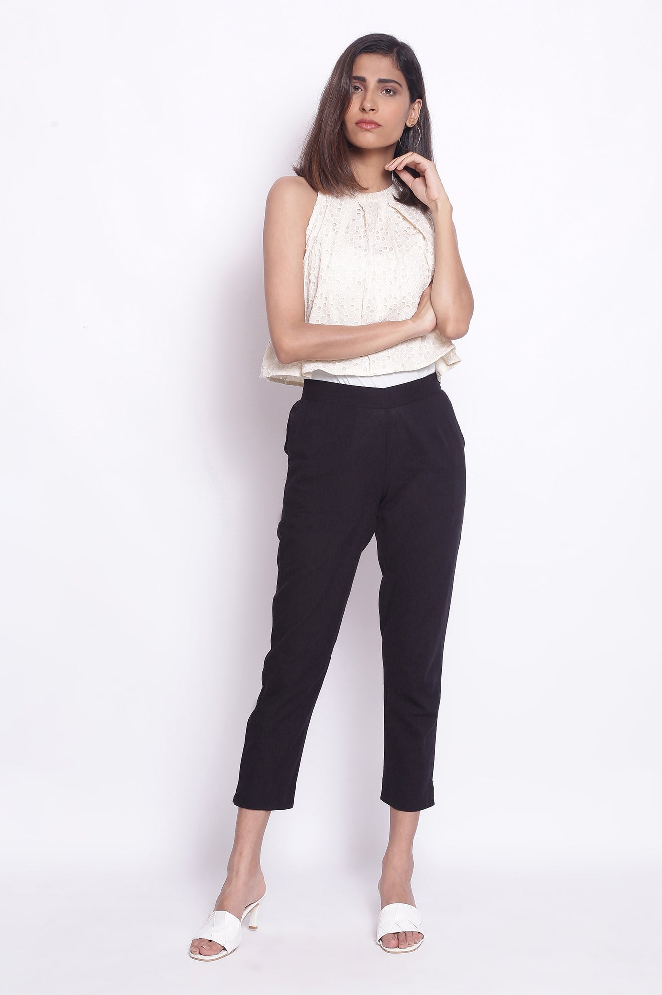 Black Solid Straight Fit Cotton Pants With Elasticated Waistband