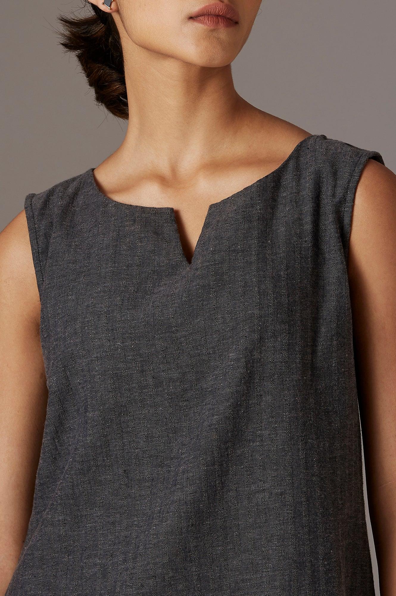 Black Sleeveless Collath Dress - wforwoman