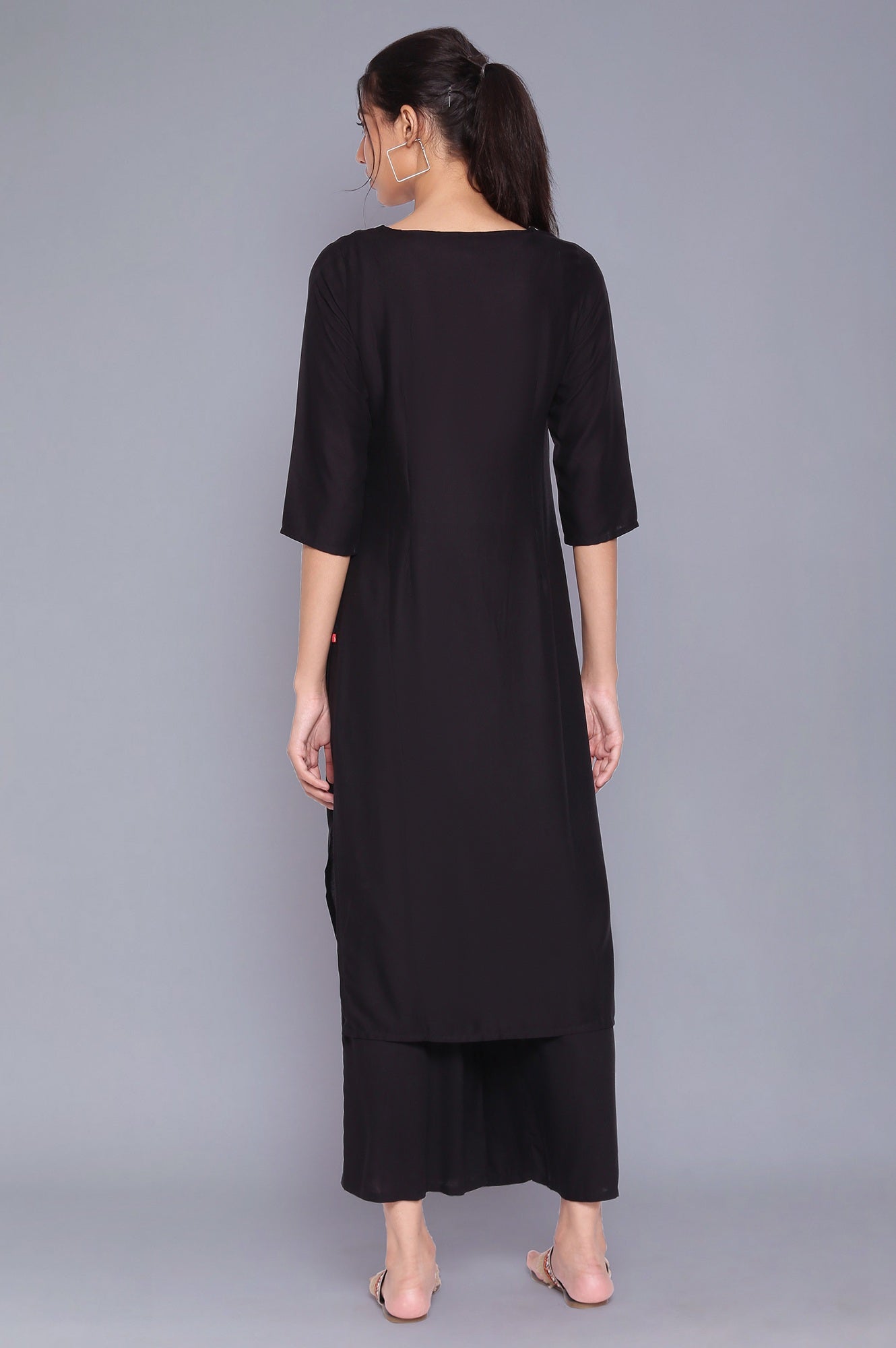 Black And Ecru Printed kurta With Parallel Pants