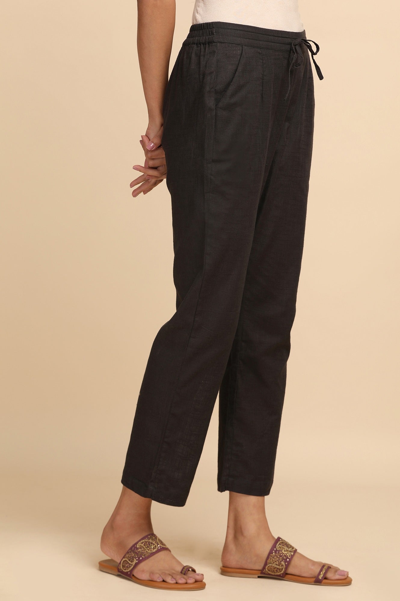 Black Solid Straight Pants