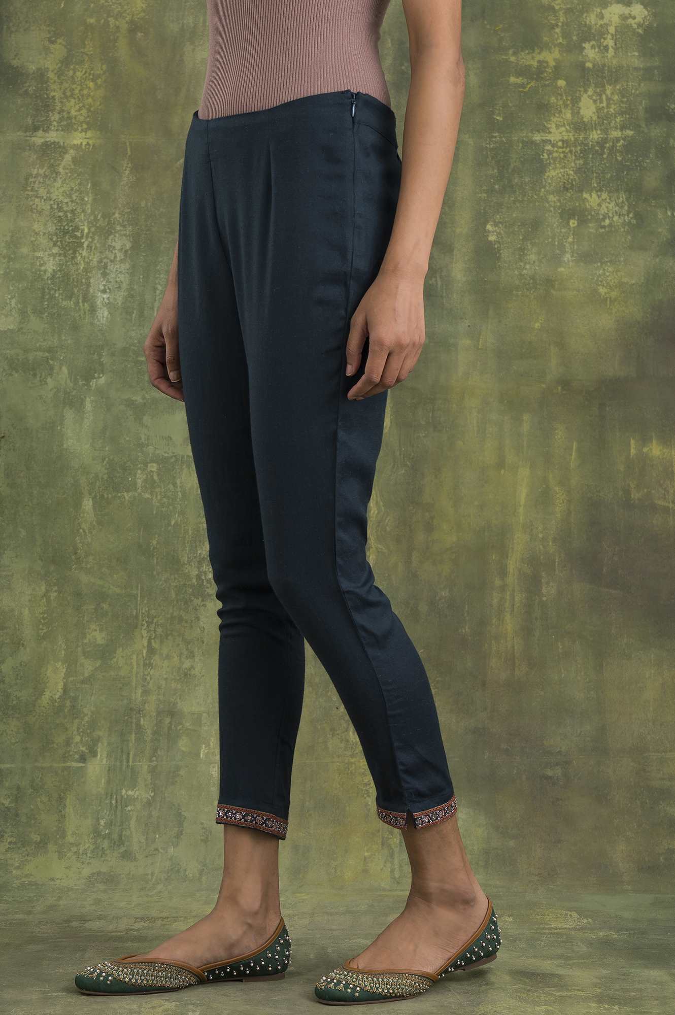 Teal Blue Solid Slim Pants