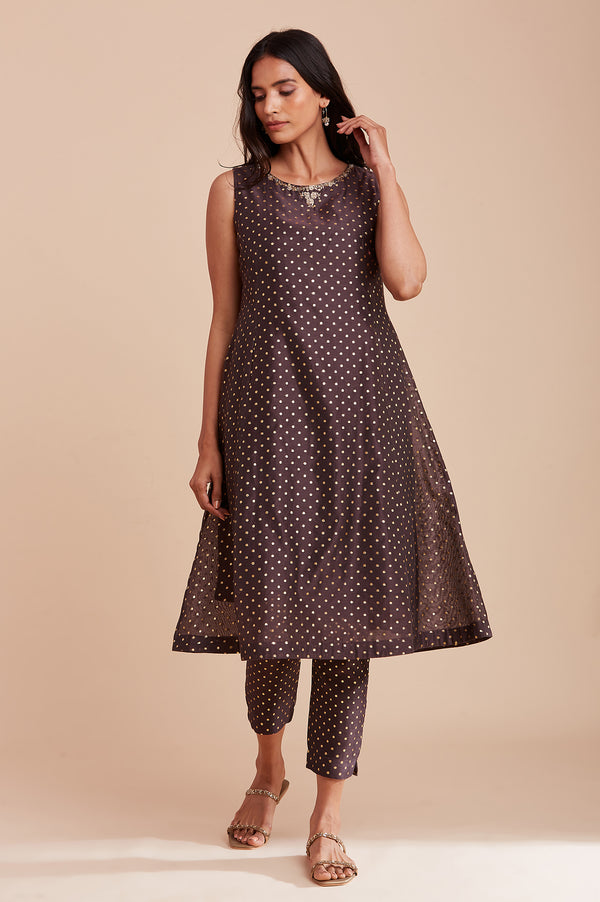 Dark Brown Sleeveless Jacquard kurta