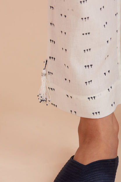 Ecru Printed Slim Pants