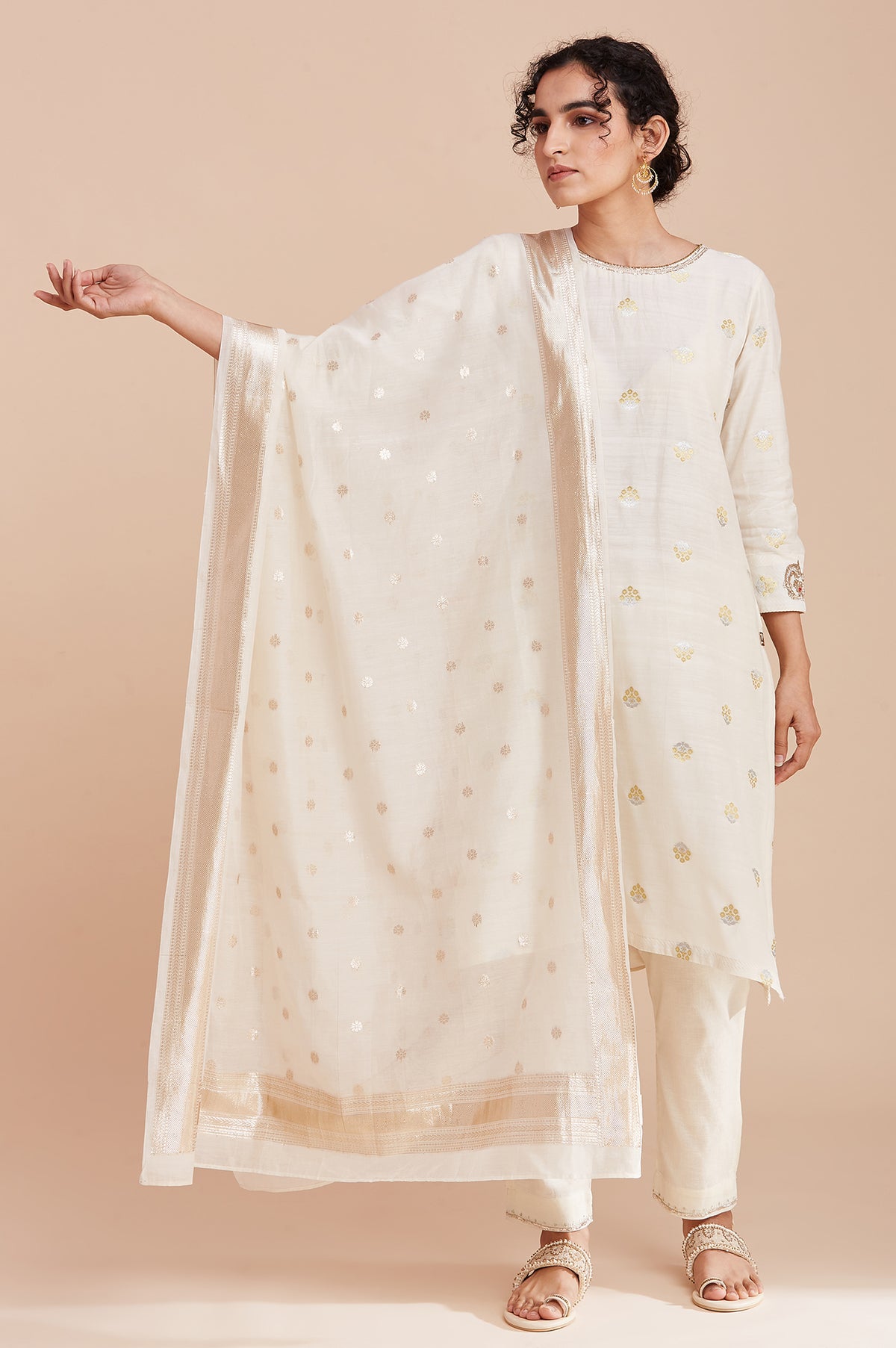 Cream Solid Jacquard Gold Fringes Silk Dupatta - FS