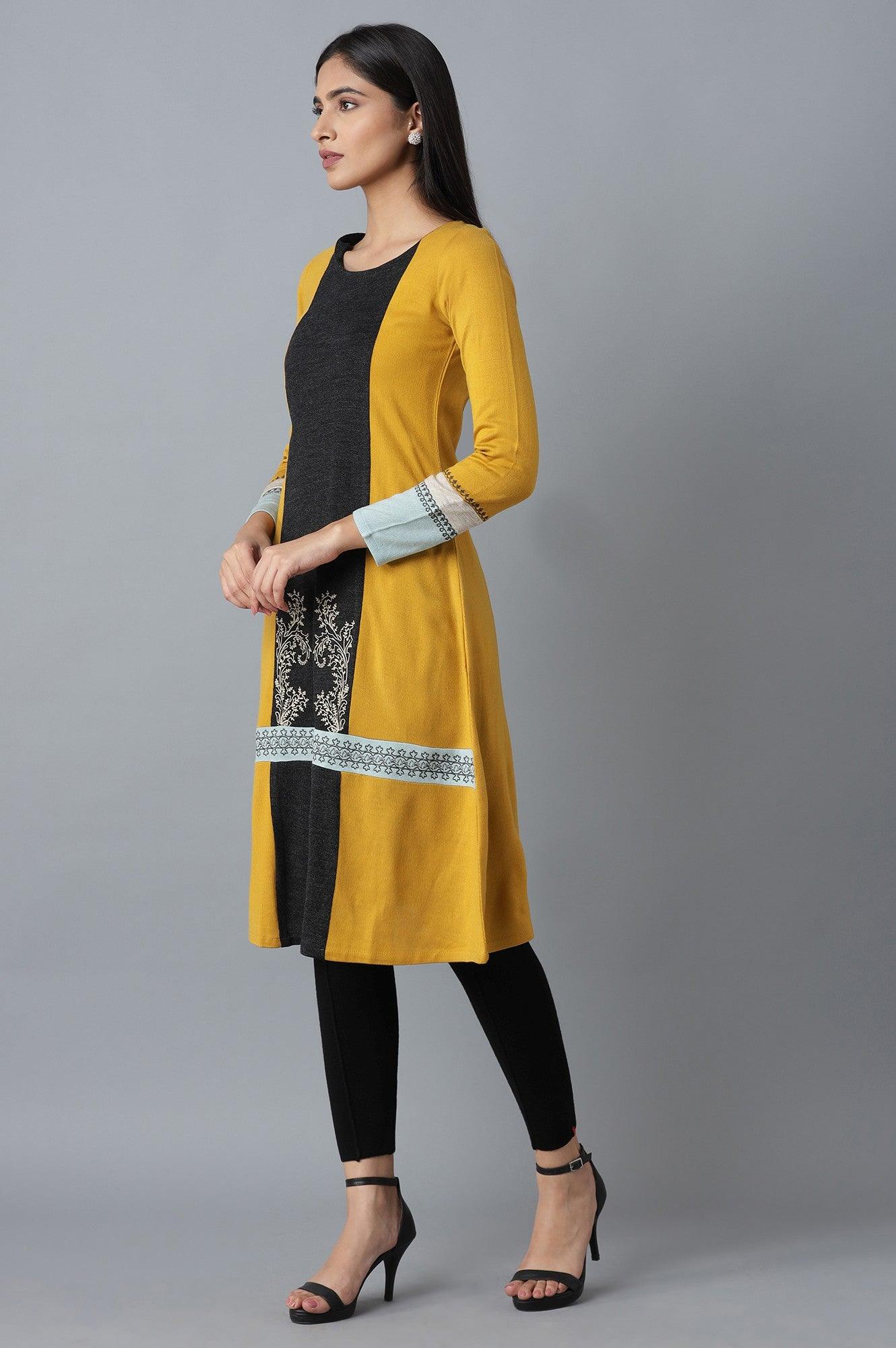 Light Green Colour Block kurta - wforwoman