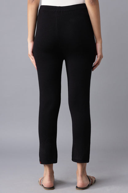 Black Knitted Slim Pants