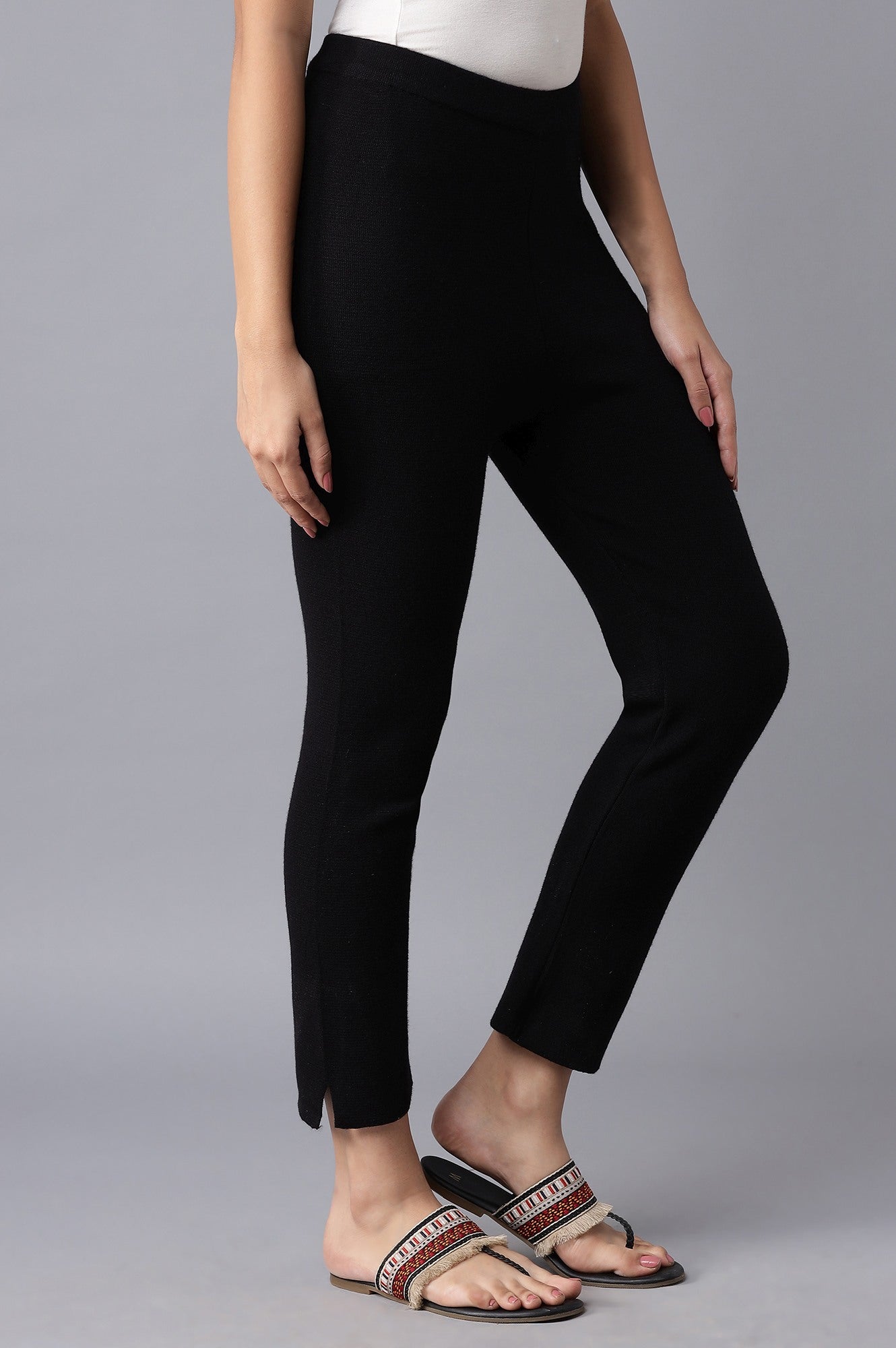 Black Knitted Slim Pants