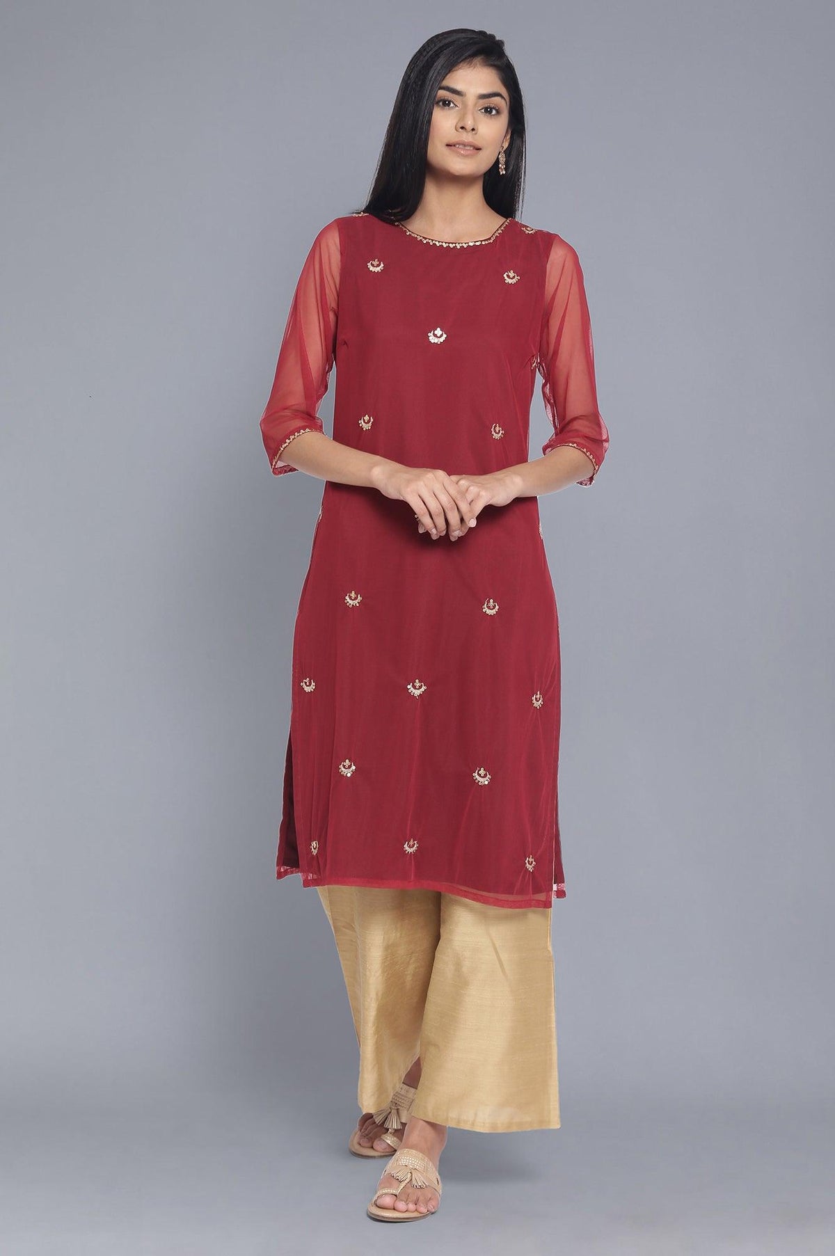 Dark Red Embroidered kurta - S