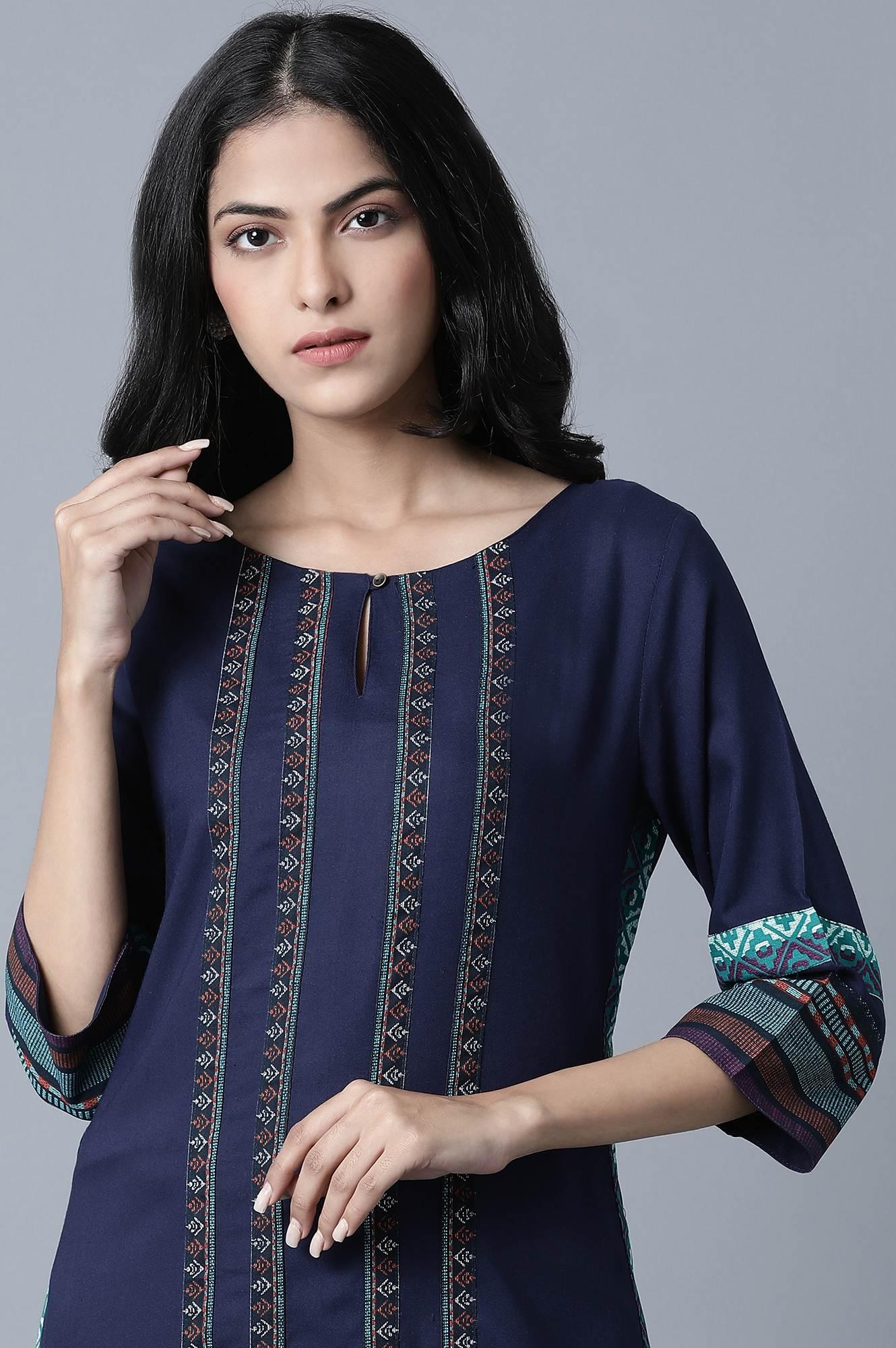 Blue Geometric Print kurta in Keyhole Neckline - wforwoman