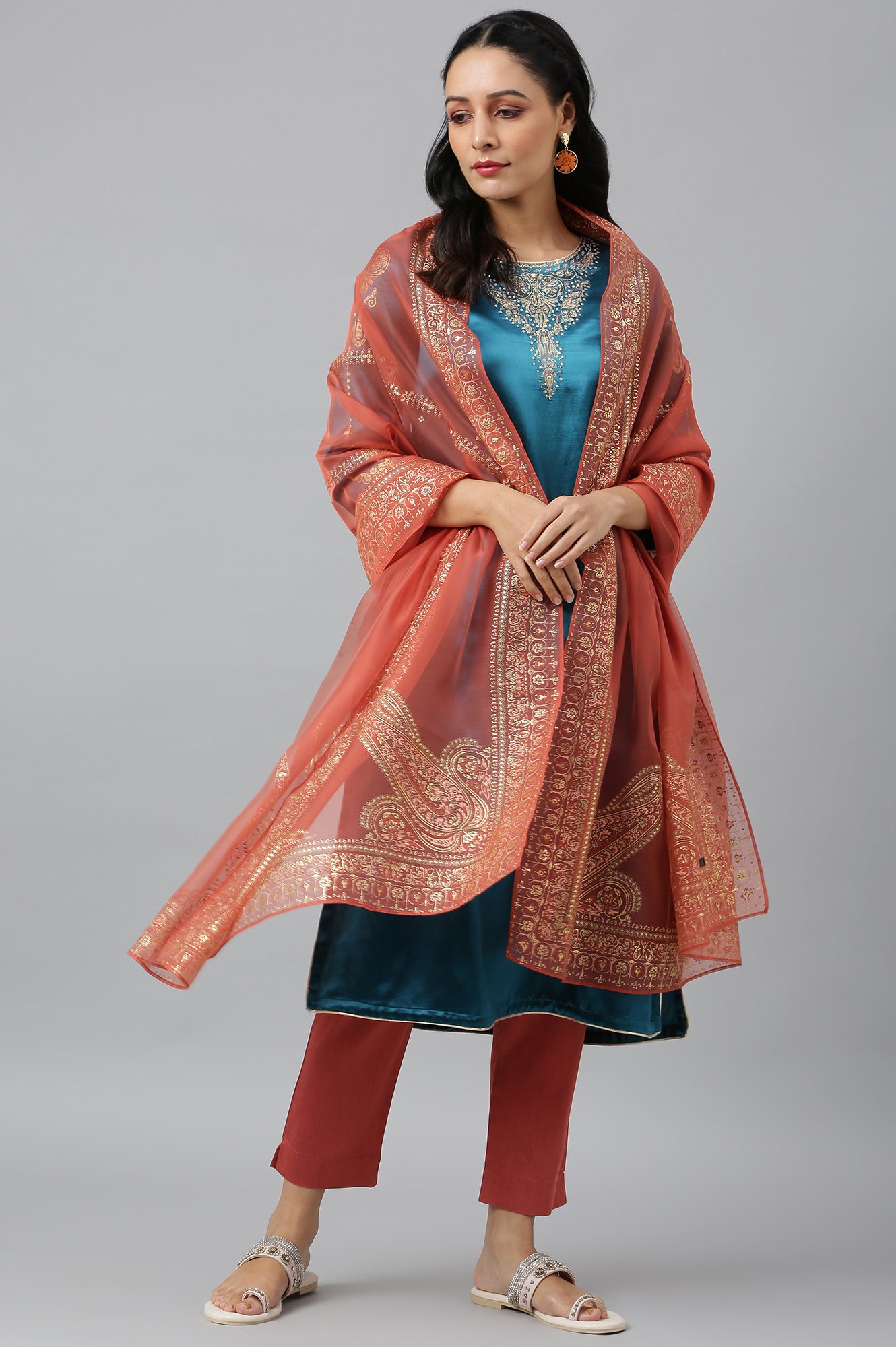 Teal Mashroo Silk Kurta With Peach Slim Pants And Dupatta