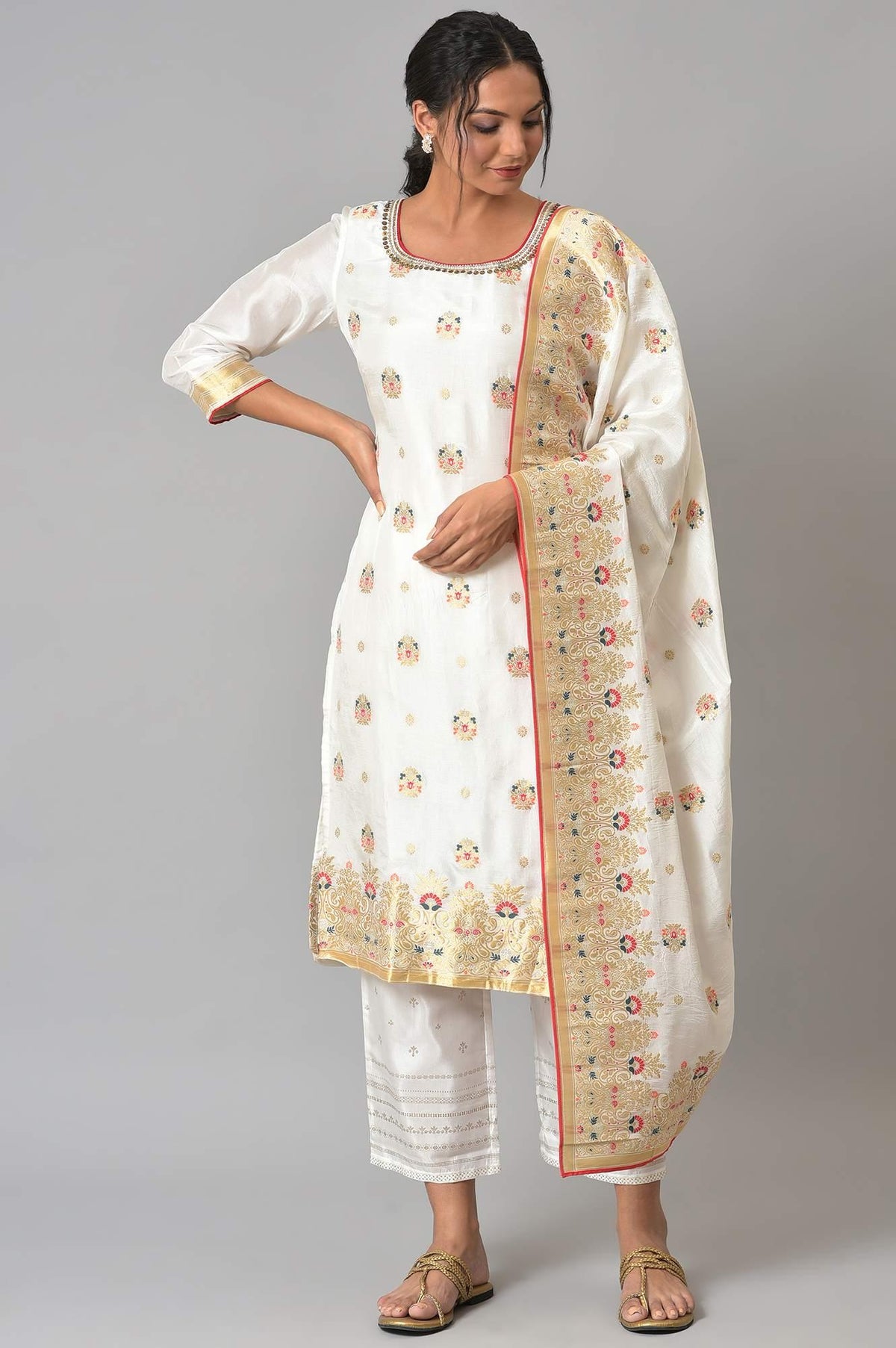 Ecru Paisley Print kurta With Straight Pants And Dupatta - 6