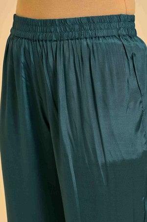 Green Solid kurta, Pants &amp; Velvet Dupatta - wforwoman