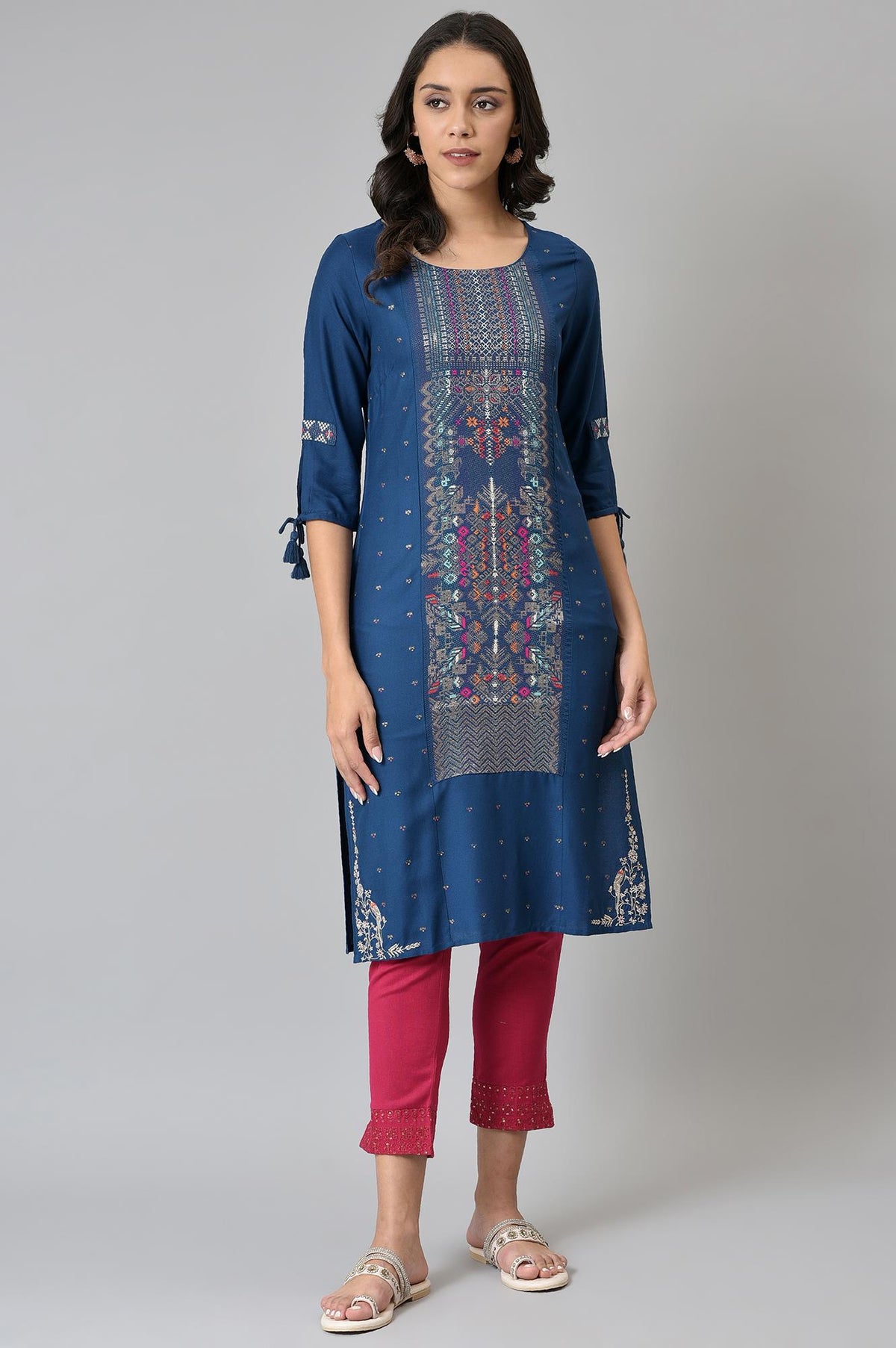 Blue Dobby Printed kurta In Round Neck - XS