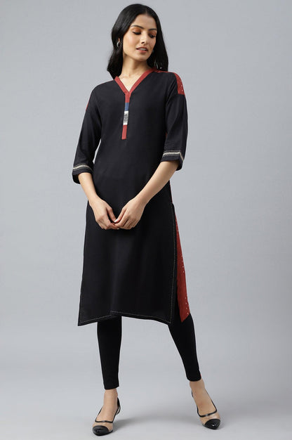 Black Solid kurta With Printed Placket - wforwoman