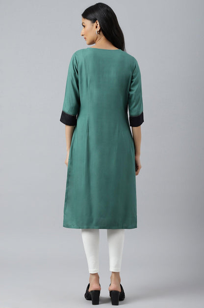 Green Solid kurta With Ecru And Black Yoke - wforwoman