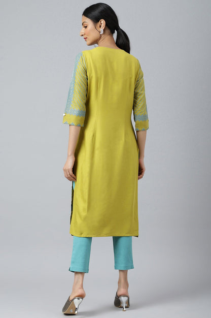 Green Placement Print Embellished kurta - wforwoman