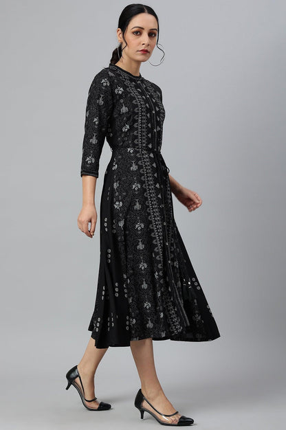 Black Floral Printed Panelled Indie Dress - wforwoman