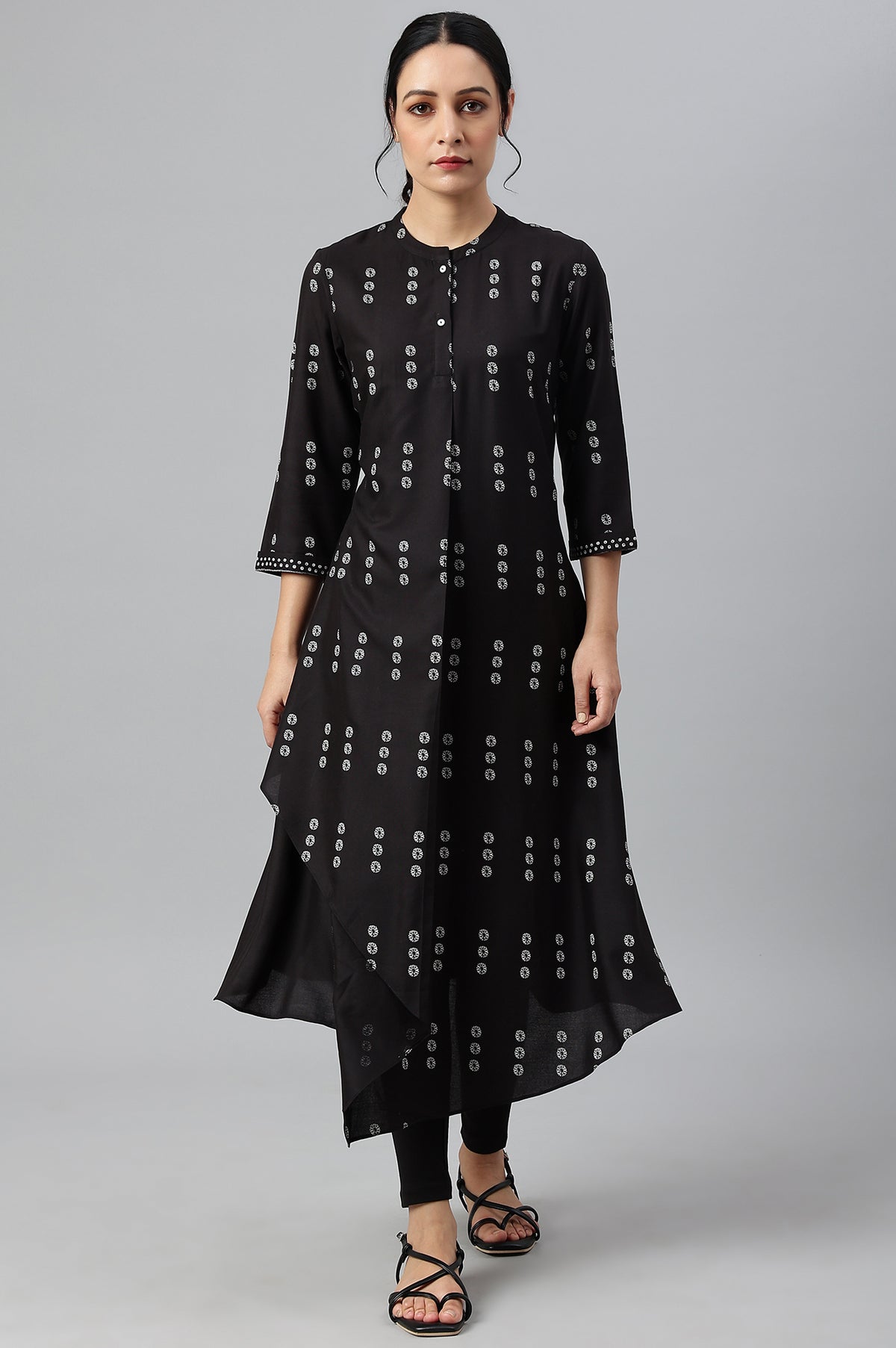 Black Rayon A-Line kurta With Asymmetric Hemline - XS