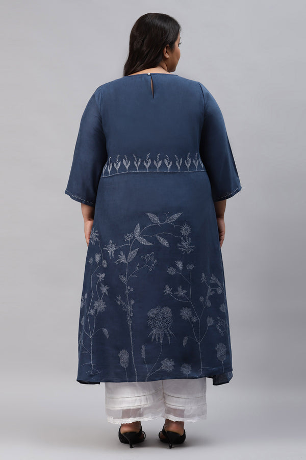 Plus Size Indo Floral kurta With Kantha Details