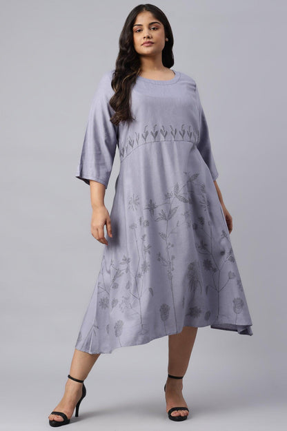Plus Size Blue Floral kurta With Kantha Details - wforwoman
