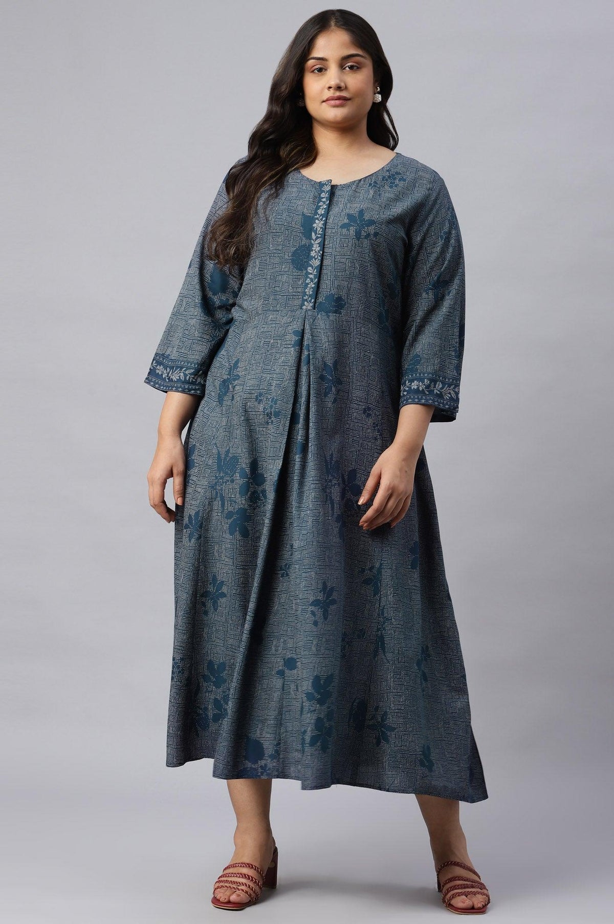 Plus Size Blue Floral Printed Flared Indie Dress - XS