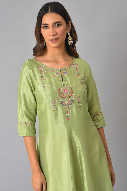 Green A-Line Embroidered Festive kurta - wforwoman
