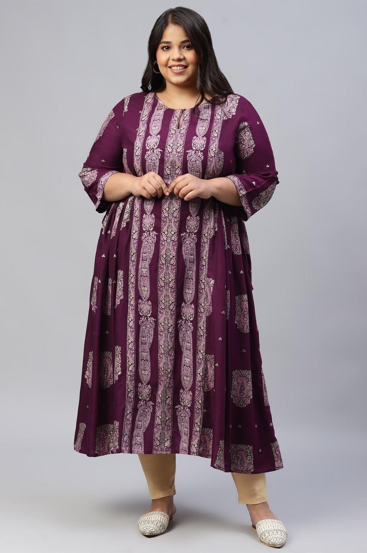 Plus Size Purple Paisley Print kurta With Sequin Highlighting - 20
