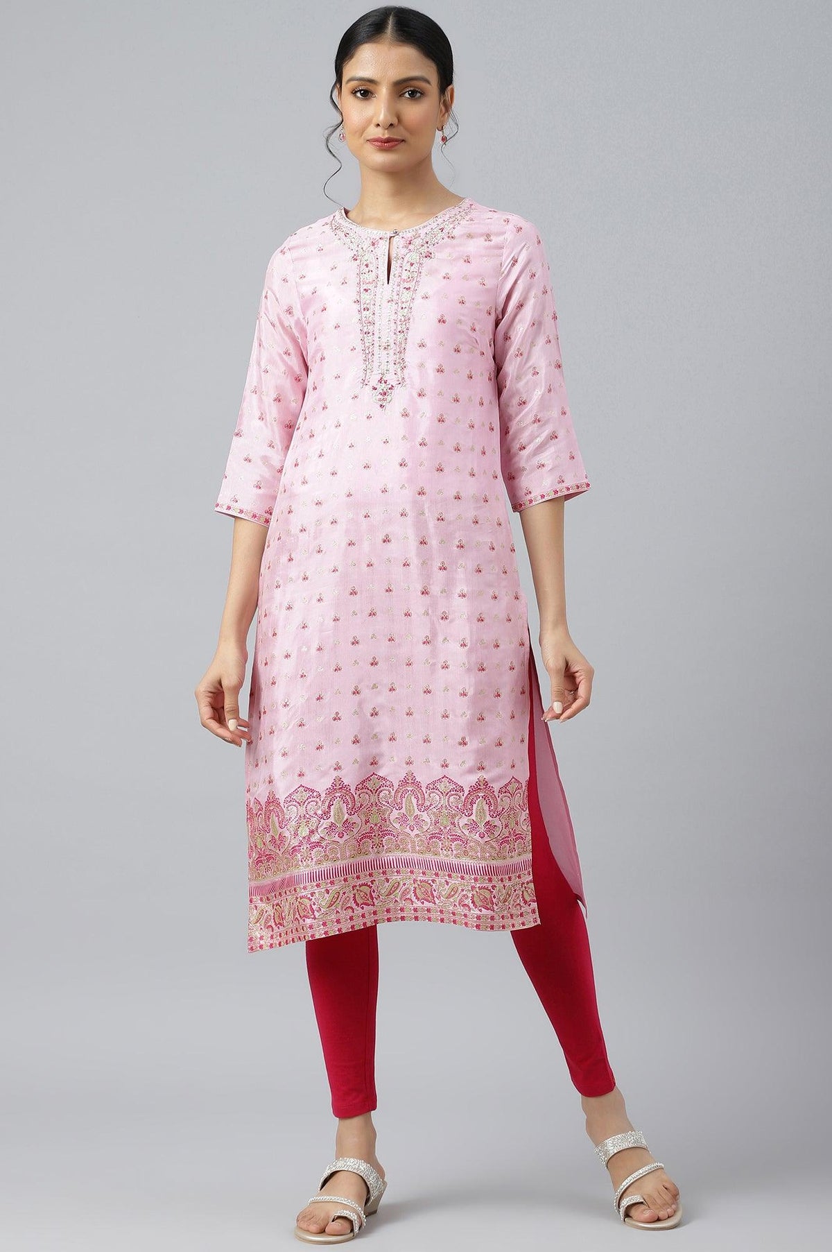 Cameo Pink Floral Printed And Embroidered kurta - S