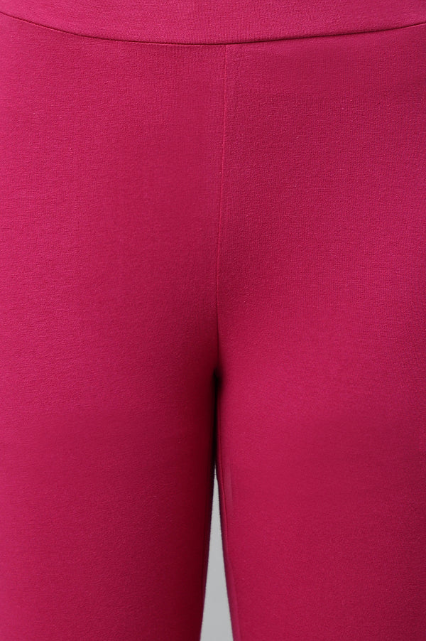 Magenta Solid Knitted Women Tights