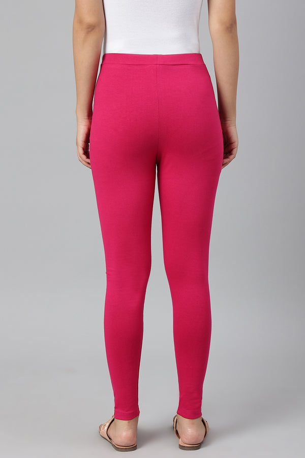 Berry Pink Solid Knitted Women Tights