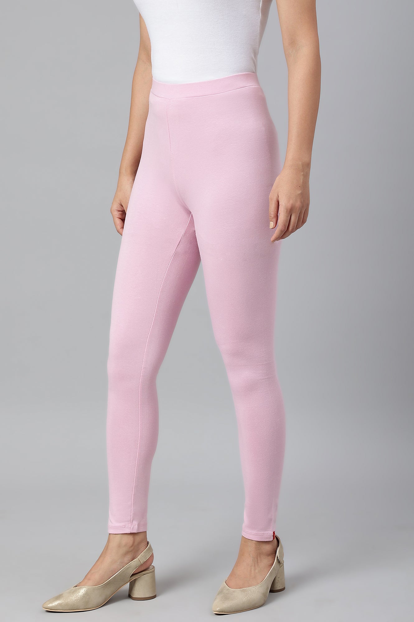 Cameo Pink Solid Knitted Women Tights