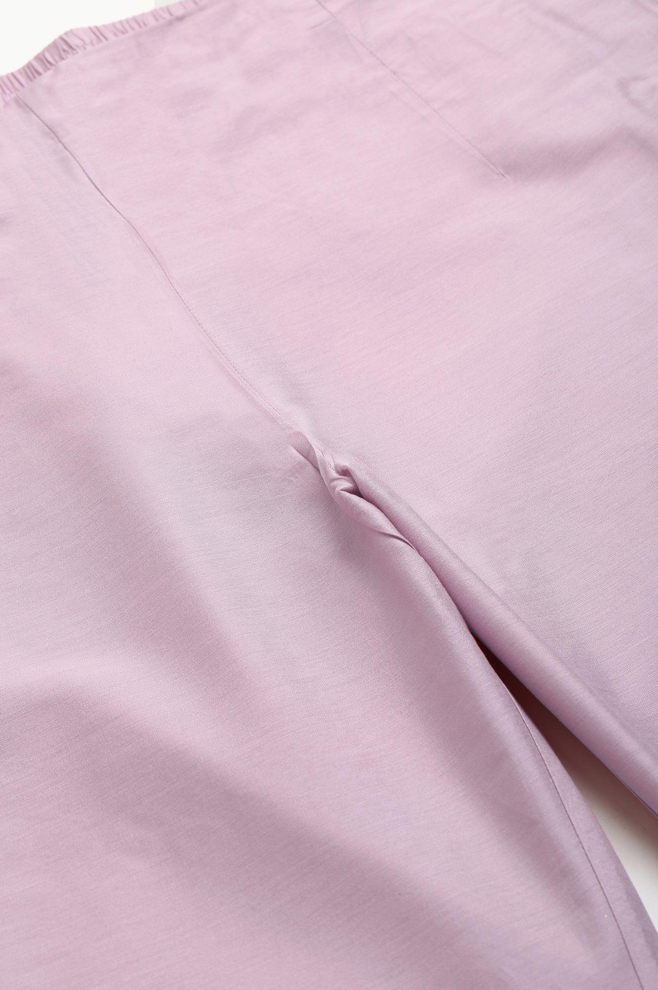 Light Pink Solid Women Plus Size Slim Pants - wforwoman