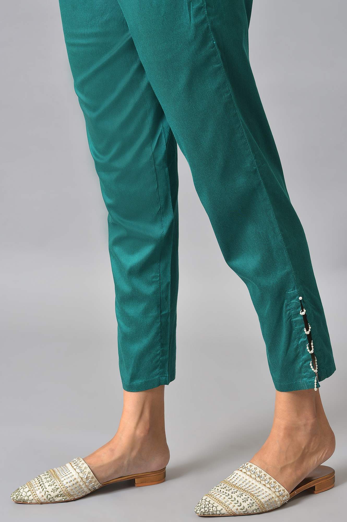 Green Solid Beaded Straight Slim Pant