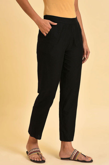Black Straight Pants With Scalloped Hemline - wforwoman