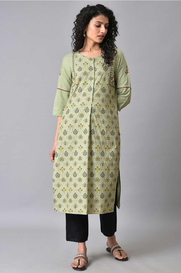 Black Straight Pants With Scalloped Hemline