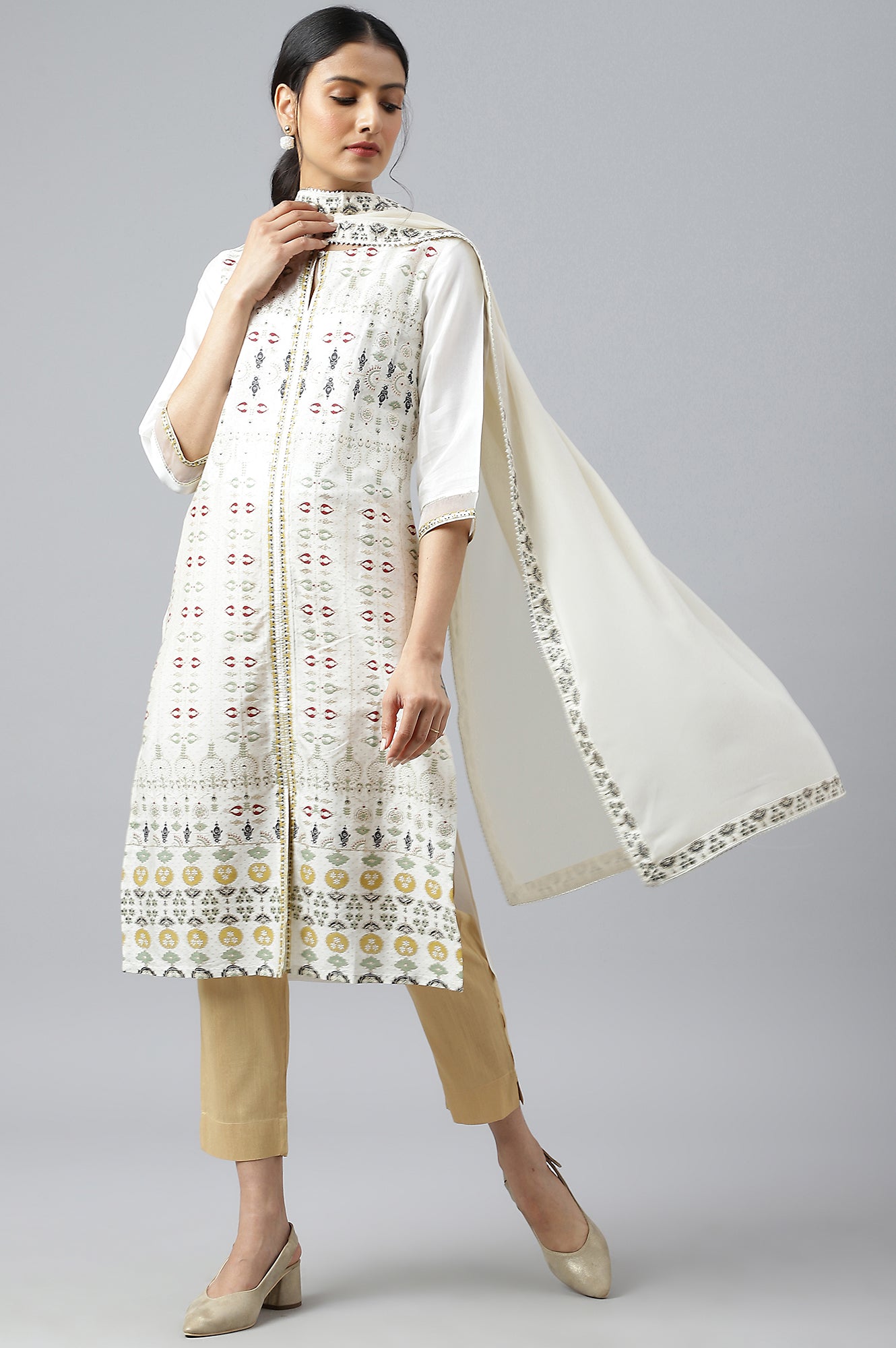 Ecru Georgette Dupatta With Gota Detailing