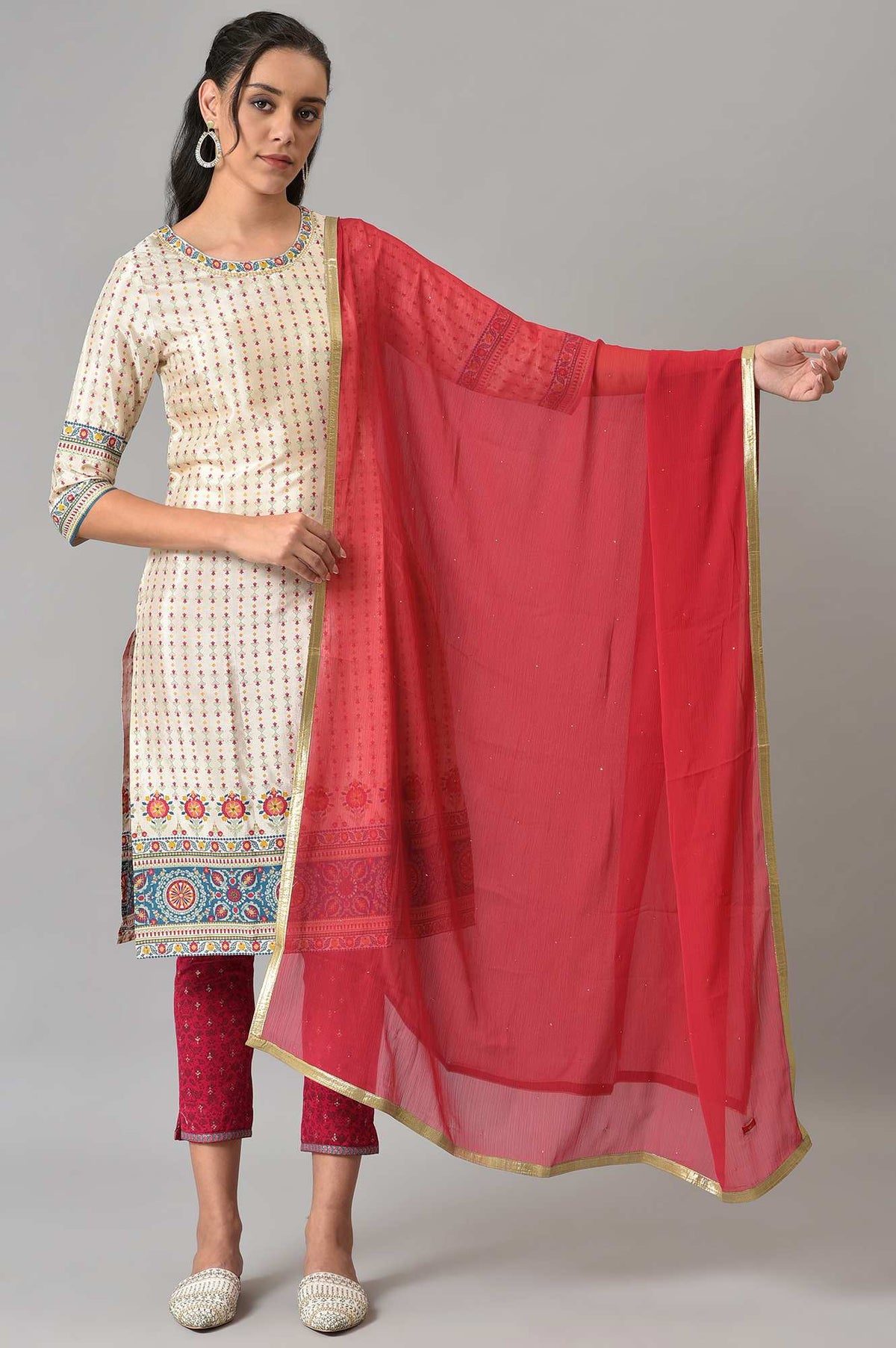 Red Crinckled Chiffon Dupatta - FS