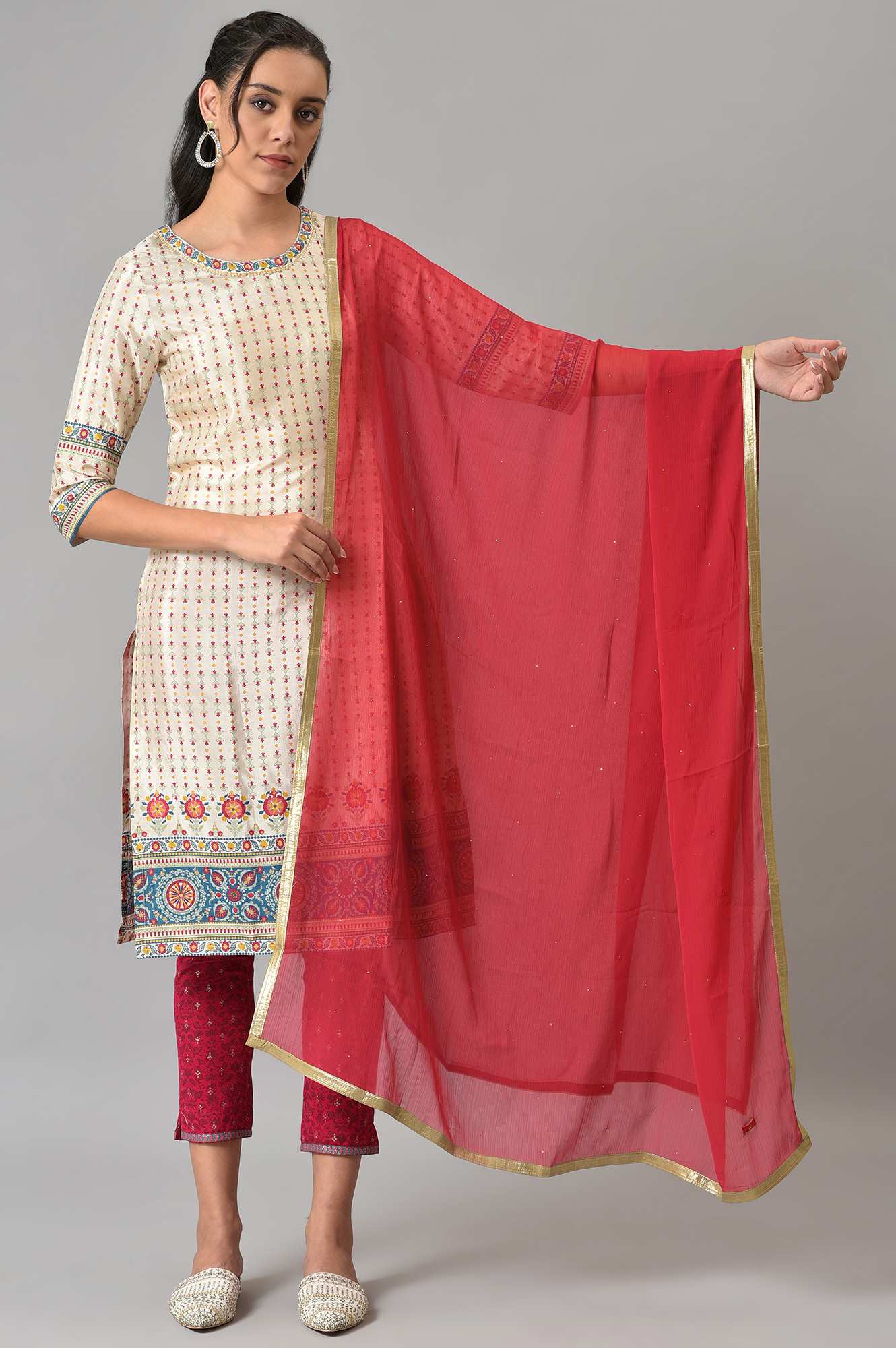 Red Crinckled Chiffon Dupatta
