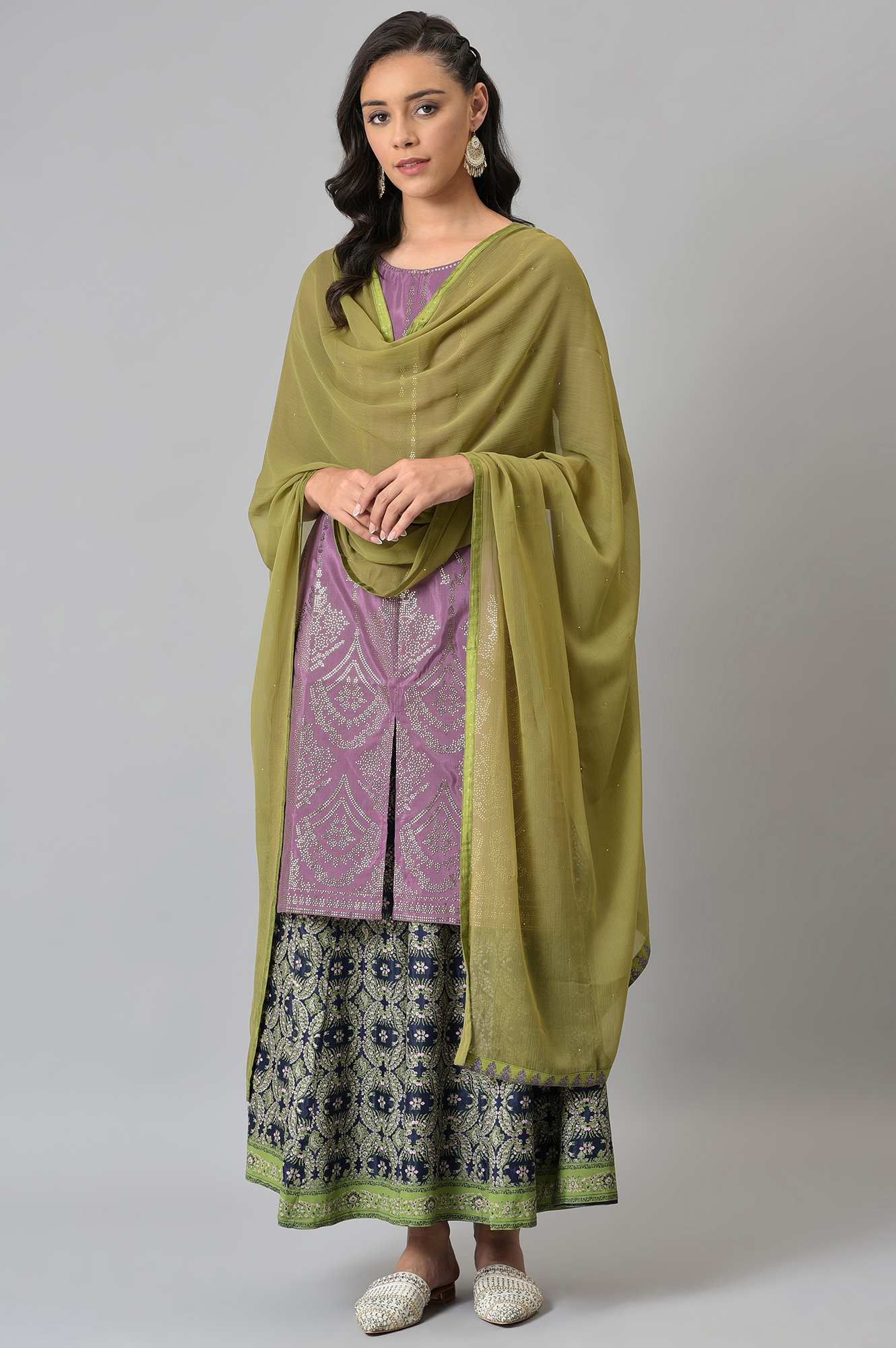 Olive Green Crinckled Chiffon Dupatta With Mukaish