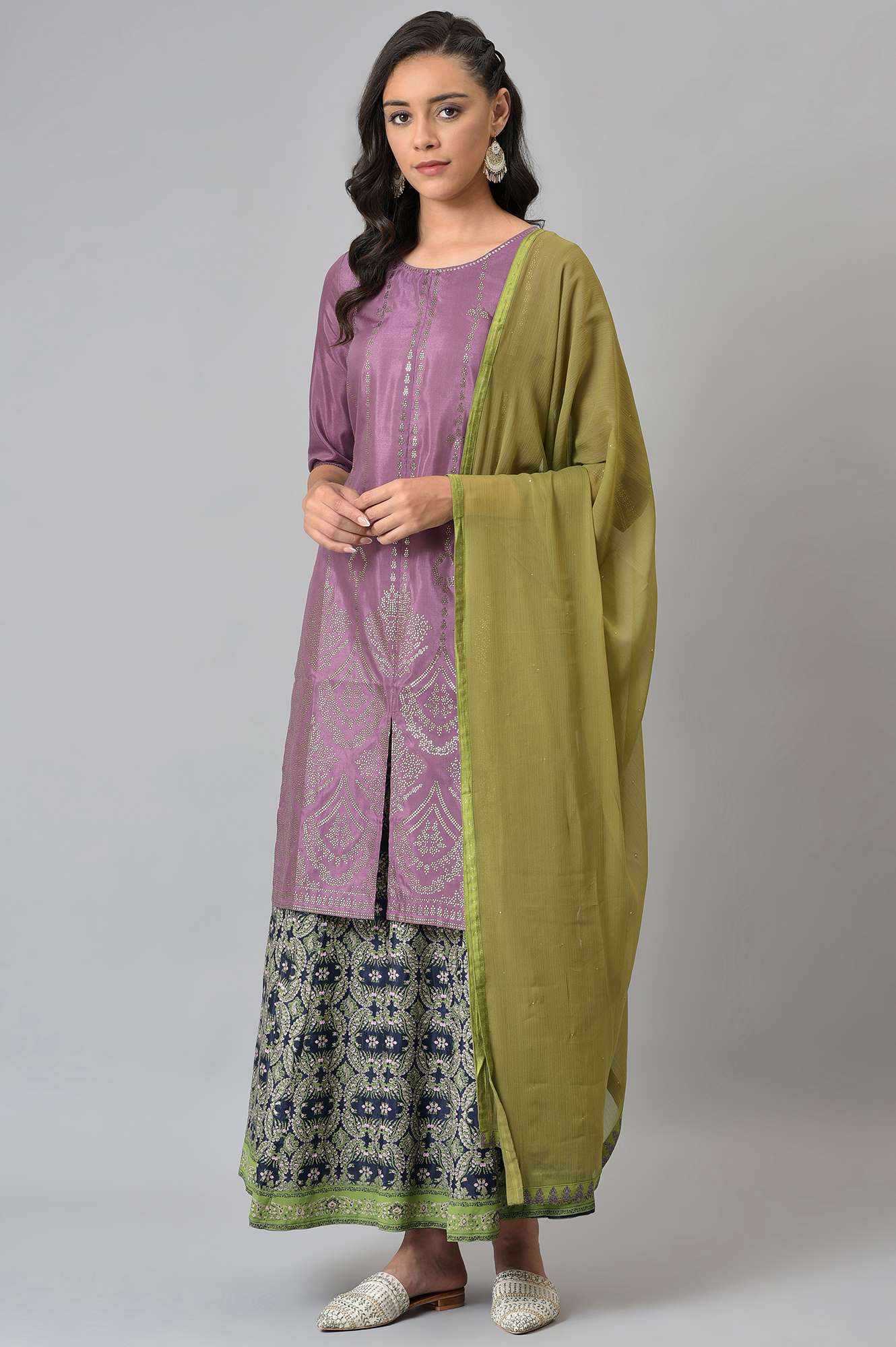 Olive Green Crinckled Chiffon Dupatta With Mukaish