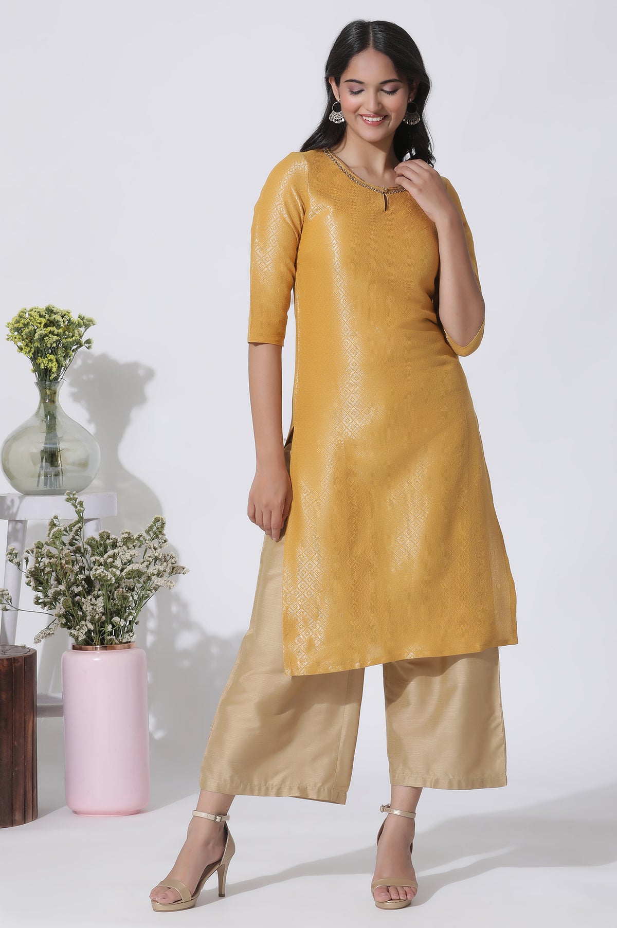 Yellow Cotton Zari Embellished Kurta And Parallel Pants Set - XS