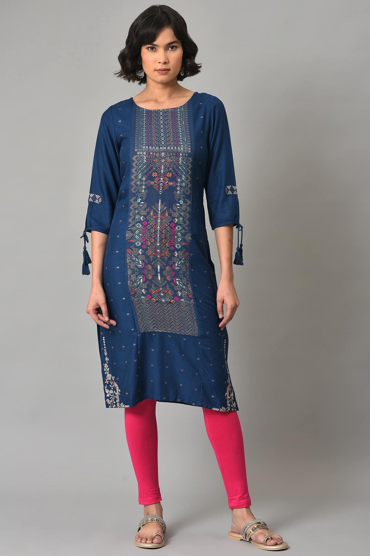 Blue Printed kurta With Pink Tights - XS